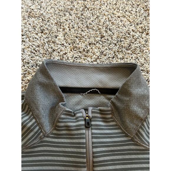 Patagonia sz L Men’s Shirt 1/2 Zip Pullover Stripes Gray Thumb Loops E24 - Picture 2 of 9